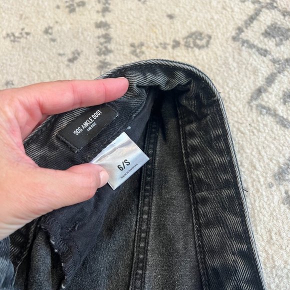 Express Black 90s Ankle Boot Distressed Cropped Jeans - Picture 6 of 8